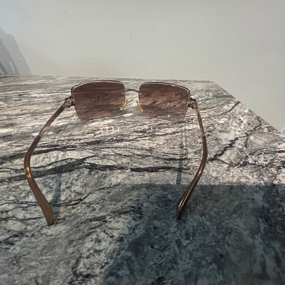 Stylish Brown Gradient Sunglasses - image 6